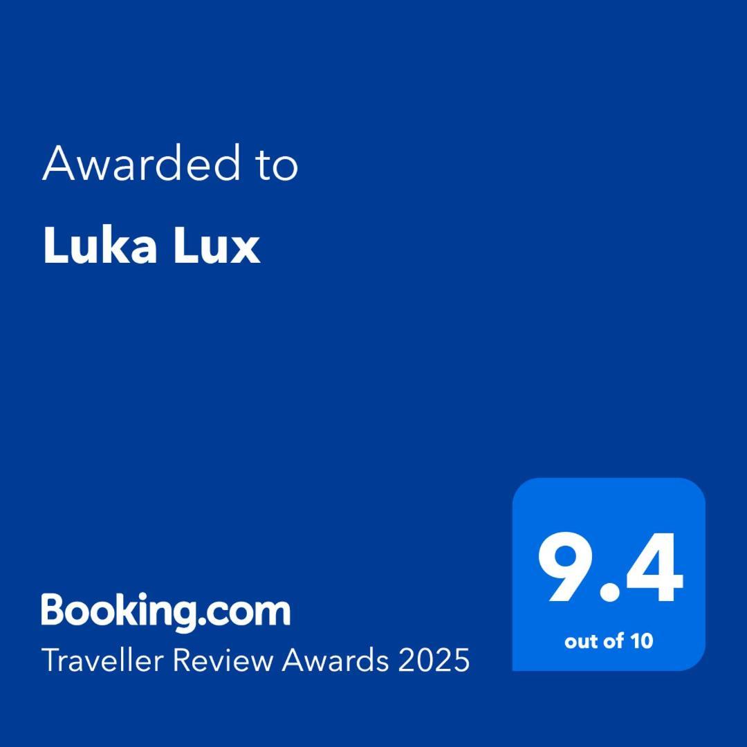 Apartamento Luka Lux Ni Exterior foto